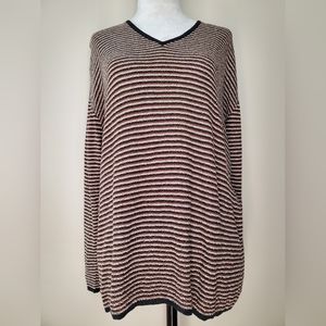 5/$40 Finity Naturals 100% Silk Knit Sweater